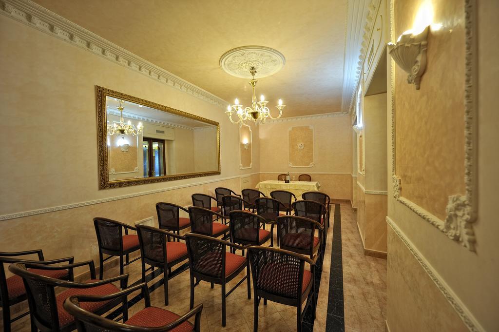 Park Hotel Villa Maria San Menaio Exterior photo